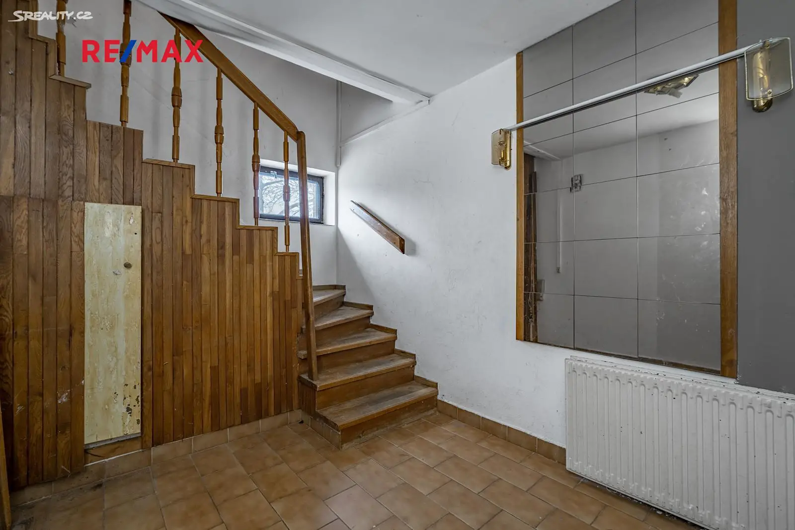Prodej  rodinného domu 306 m², pozemek 684 m², Děbolínská, Praha 4 - Kunratice
