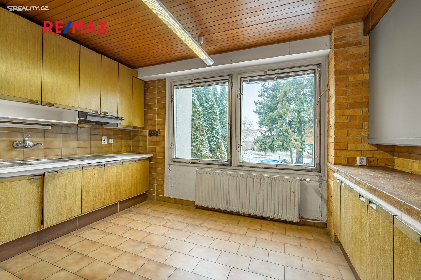 Prodej  rodinného domu 306 m², pozemek 684 m², Děbolínská, Praha 4 - Kunratice