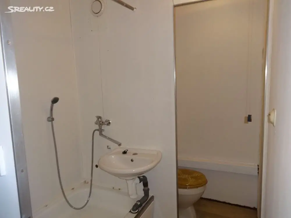 Pronájem bytu 1+1 35 m², Příkopy, Náchod