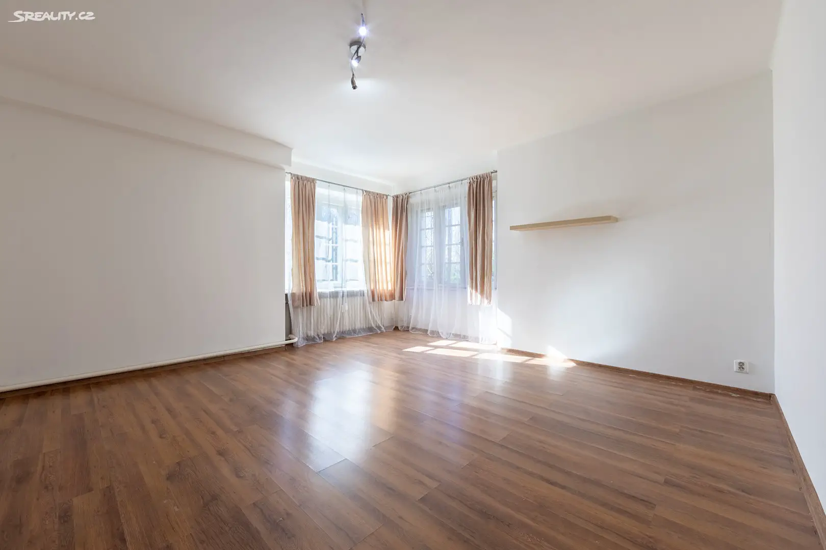 Pronájem bytu 1+1 46 m², Bezručova, Karlovy Vary