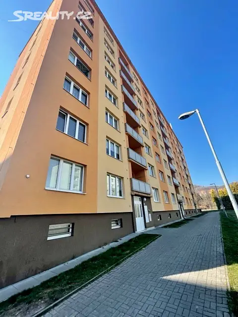 Pronájem bytu 1+kk 20 m², Studentská, Jirkov