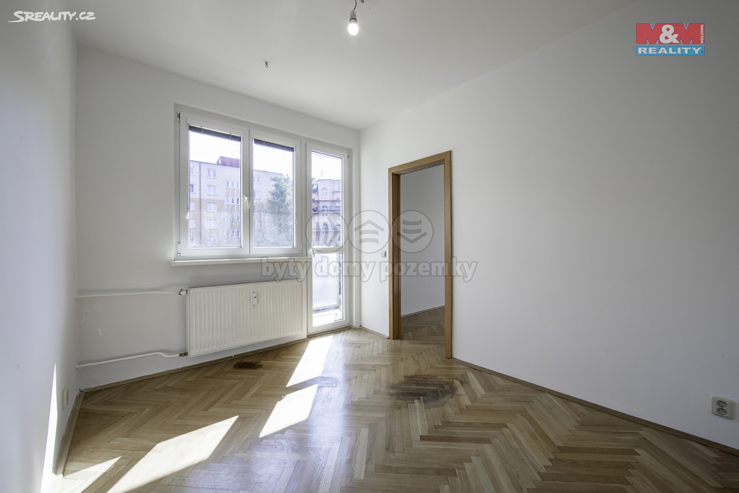 Prodej bytu 3+1 63 m², Krymská, Karlovy Vary