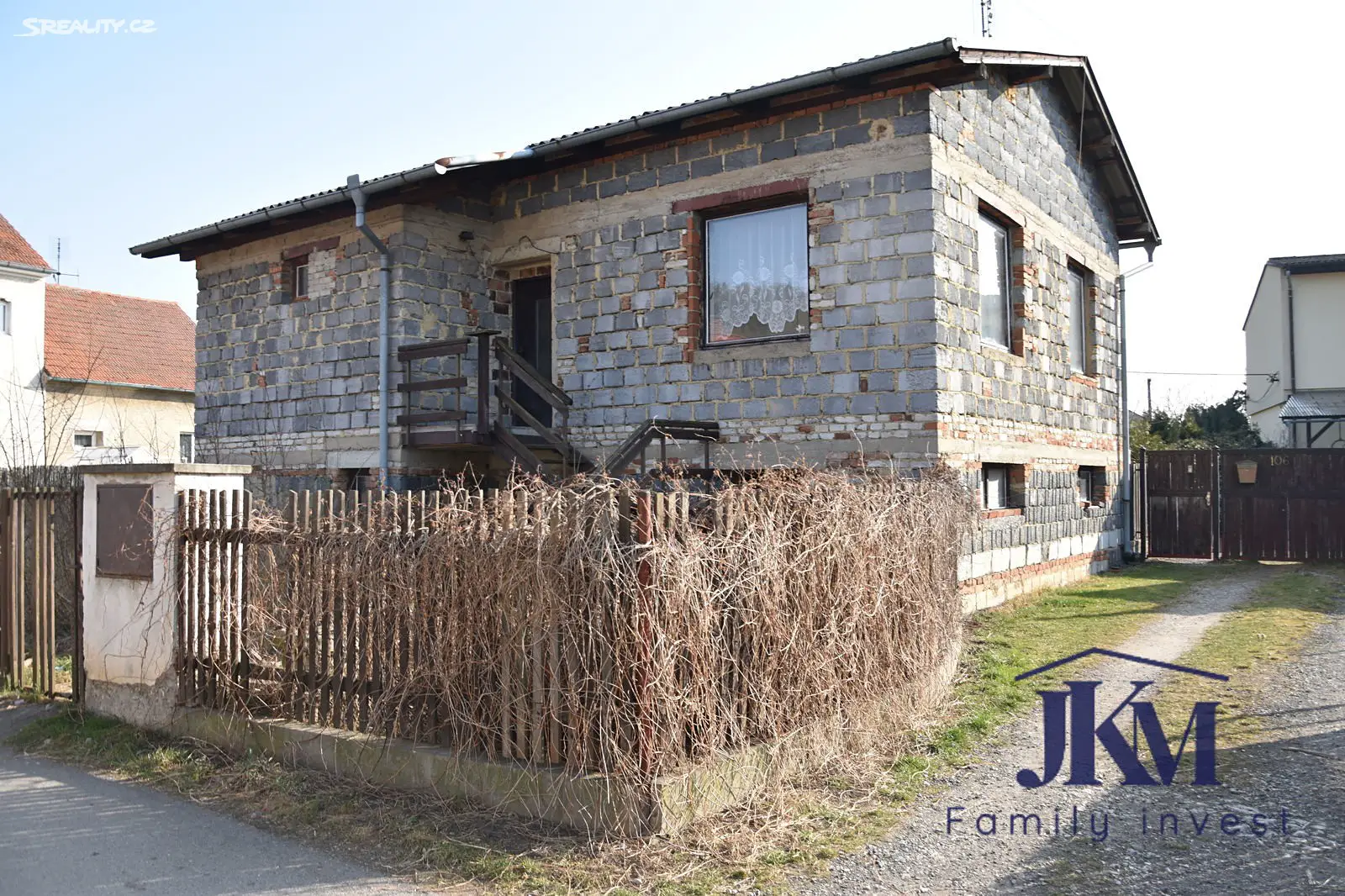 Prodej  rodinného domu 166 m², pozemek 157 m², Chodouň, okres Beroun