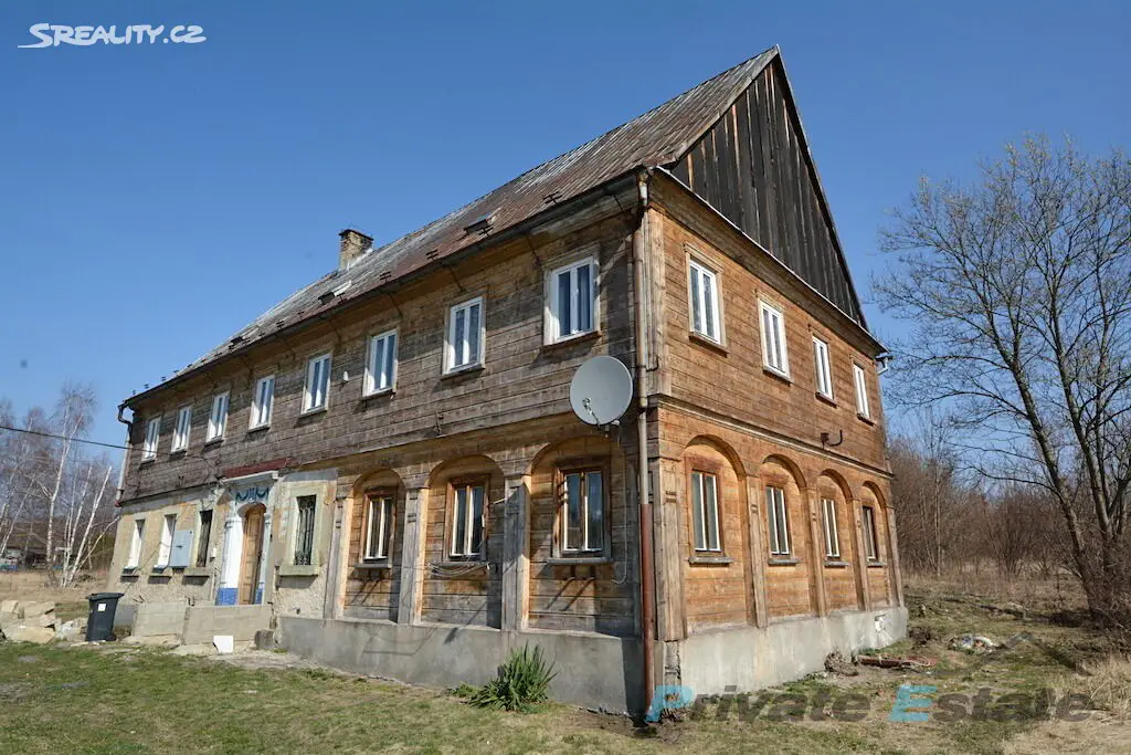 Prodej  rodinného domu 400 m², pozemek 2 905 m², Horní Podluží, okres Děčín
