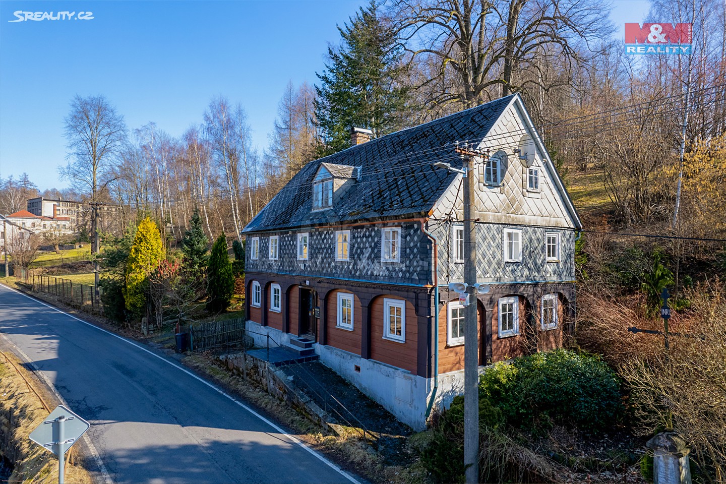 Prodej  rodinného domu 156 m², pozemek 2 297 m², Staré Křečany - Brtníky, okres Děčín