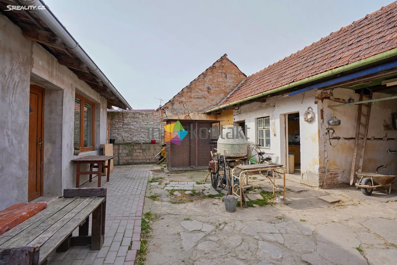 Prodej  rodinného domu 84 m², pozemek 499 m², Uherčice, okres Břeclav