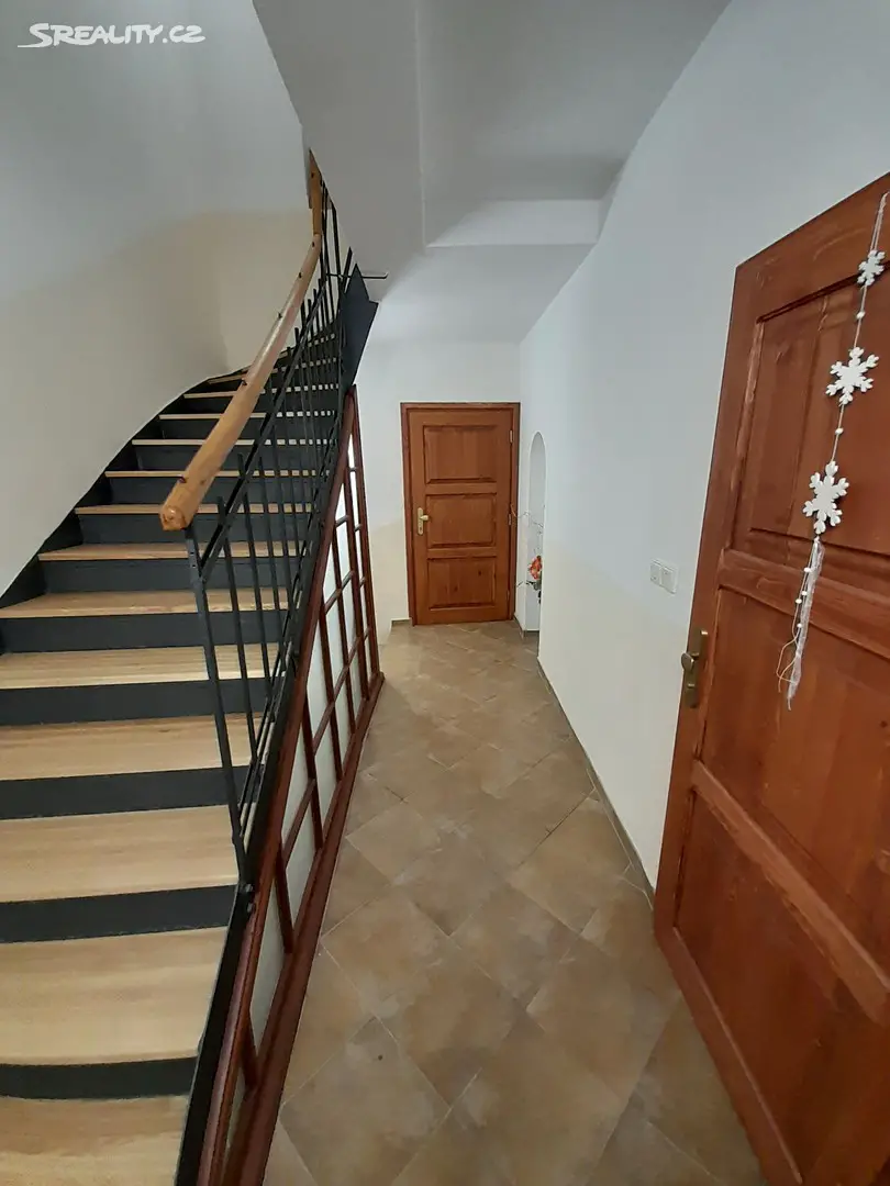 Prodej  vícegeneračního domu 350 m², pozemek 103 m², Ztracená, Olomouc