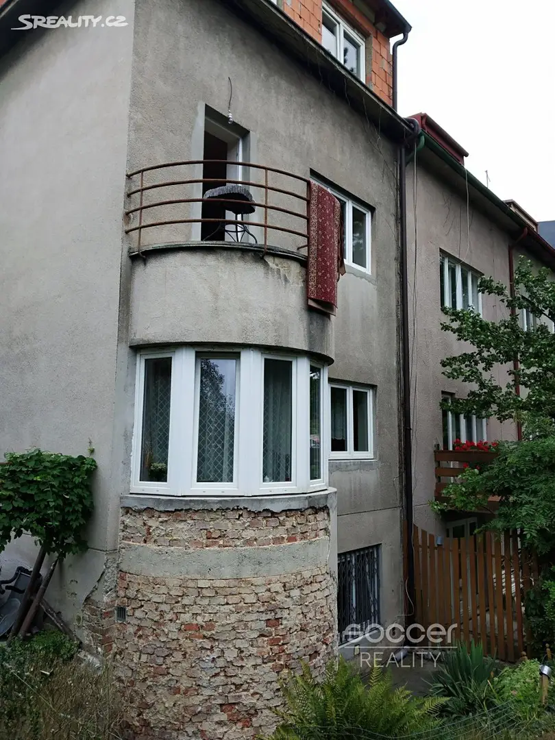 Pronájem bytu 2+kk 55 m², Nad zámečkem, Praha 5 - Košíře