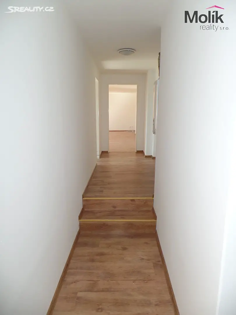 Pronájem bytu 3+1 105 m², U Císařských lázní, Teplice