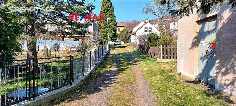 Prodej  vily 420 m², pozemek 2 000 m², Osek, okres Teplice
