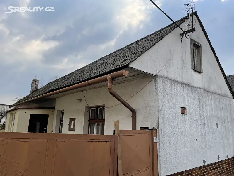 Prodej  rodinného domu 100 m², pozemek 422 m², Lomená, Opava - Kylešovice