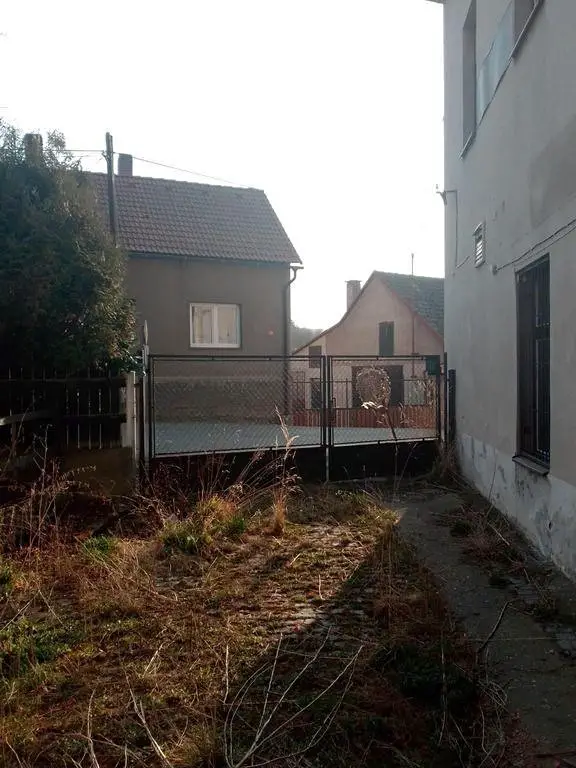 Prodej  vícegeneračního domu 250 m², pozemek 471 m², Bystřice - Nesvačily, okres Benešov