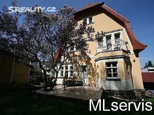 Prodej  vily 318 m², pozemek 786 m², Myslbekova, Karlovy Vary