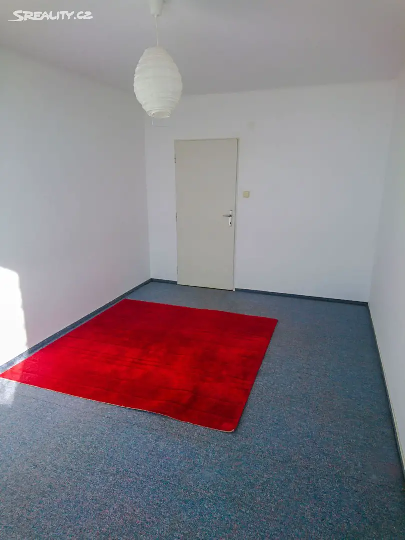 Pronájem bytu 2+1 65 m², Gen. Hrušky, Ostrava - Mariánské Hory