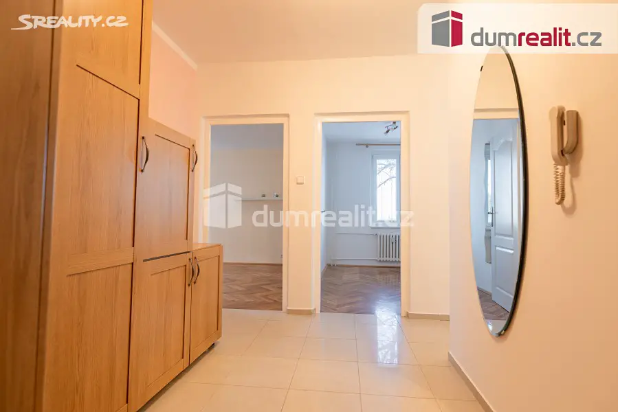 Pronájem bytu 3+1 69 m², Křivoklátská, Nové Strašecí