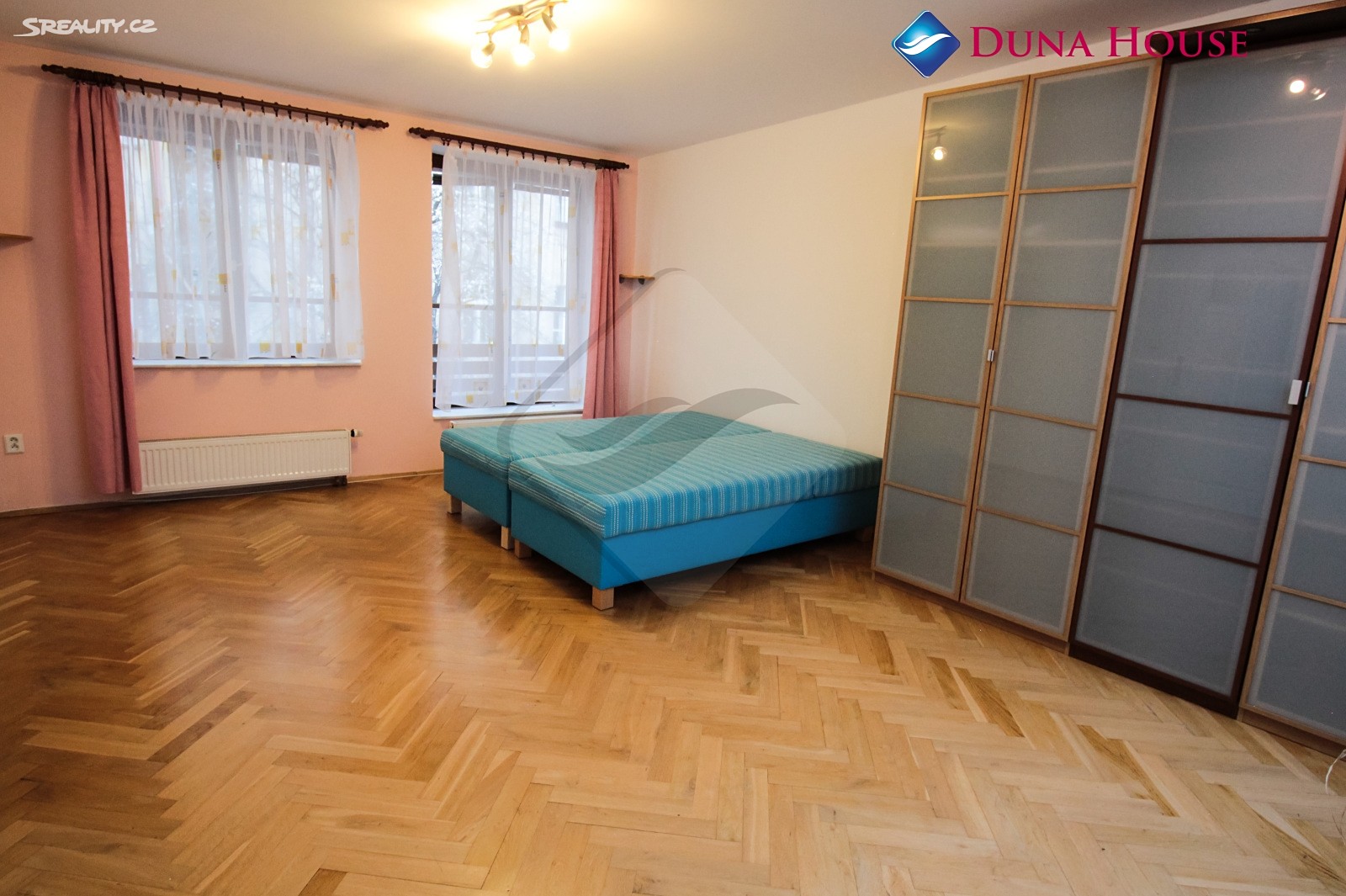 Pronájem bytu 3+1 104 m² (Mezonet), Praha 7 - Holešovice