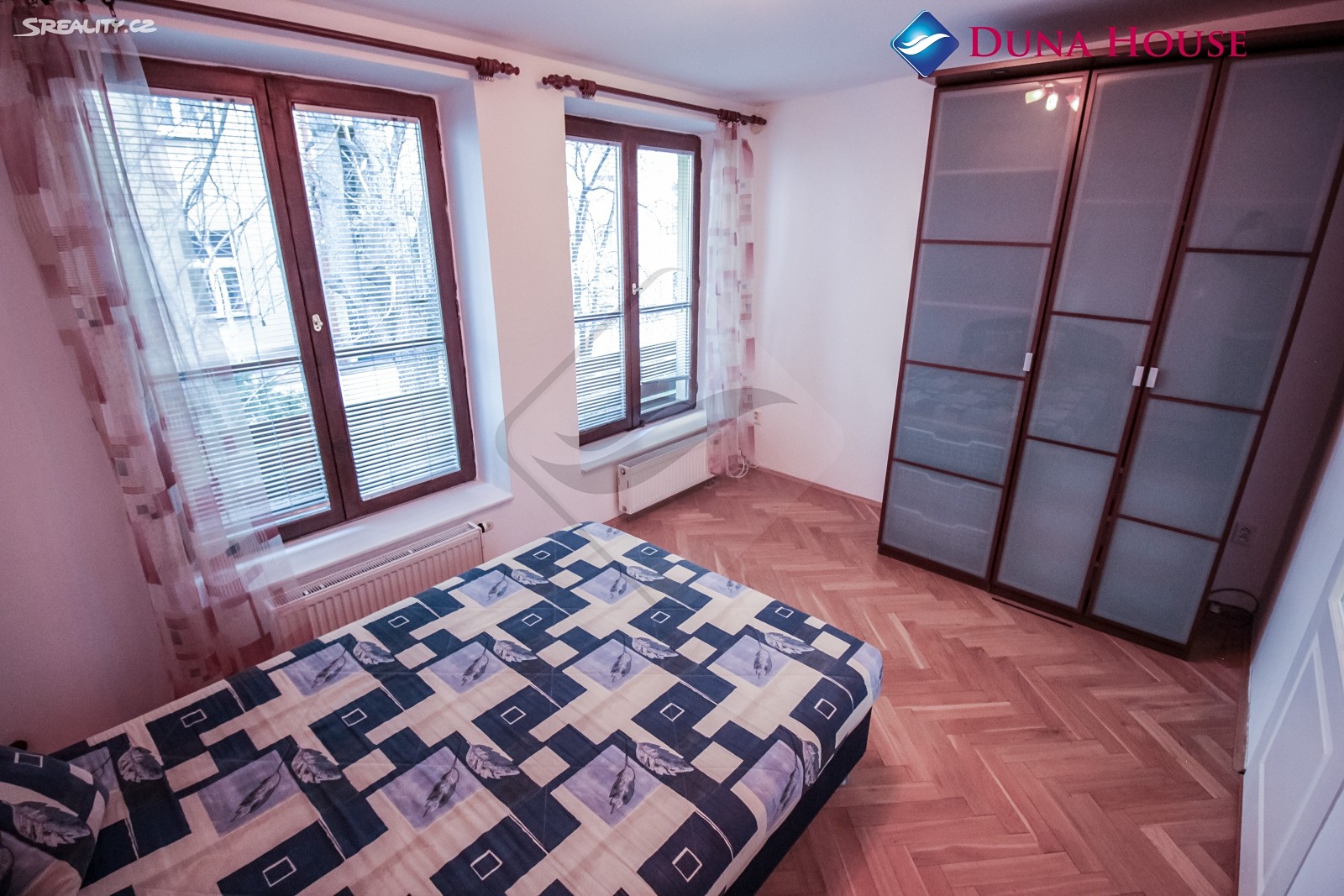Pronájem bytu 3+1 104 m² (Mezonet), Praha 7 - Holešovice