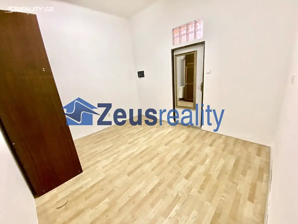 Pronájem bytu 3+kk 100 m², Rostovská, Praha 10 - Vršovice
