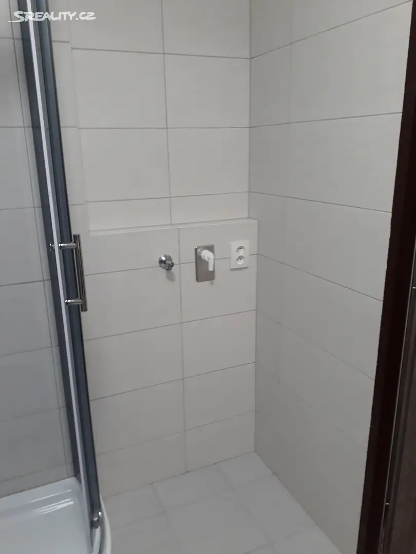 Pronájem bytu 1+1 43 m², Žatec, okres Louny