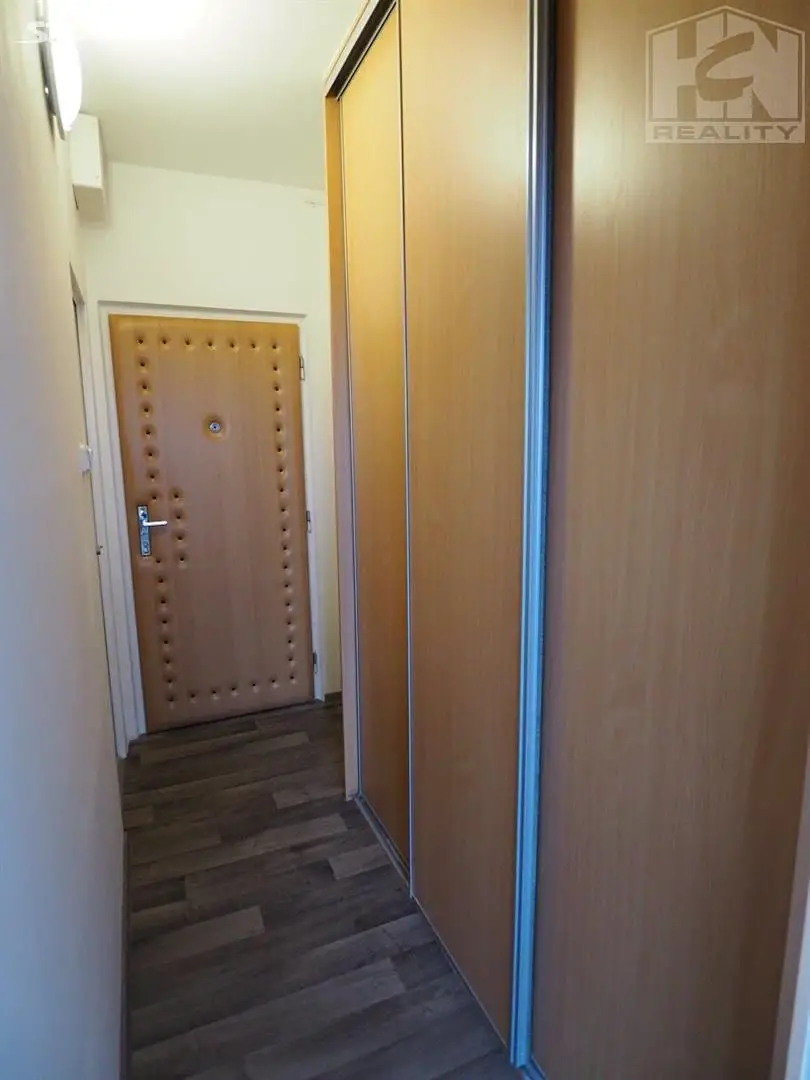 Pronájem bytu 1+kk 20 m², Na Pískovně, Liberec - Liberec XIV-Ruprechtice