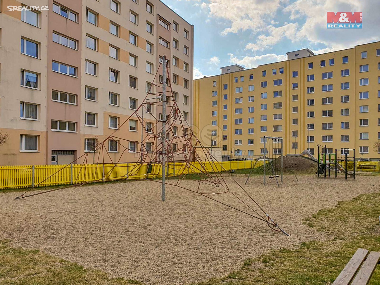 Prodej bytu 1+1 42 m², Antala Staška, Teplice - Trnovany