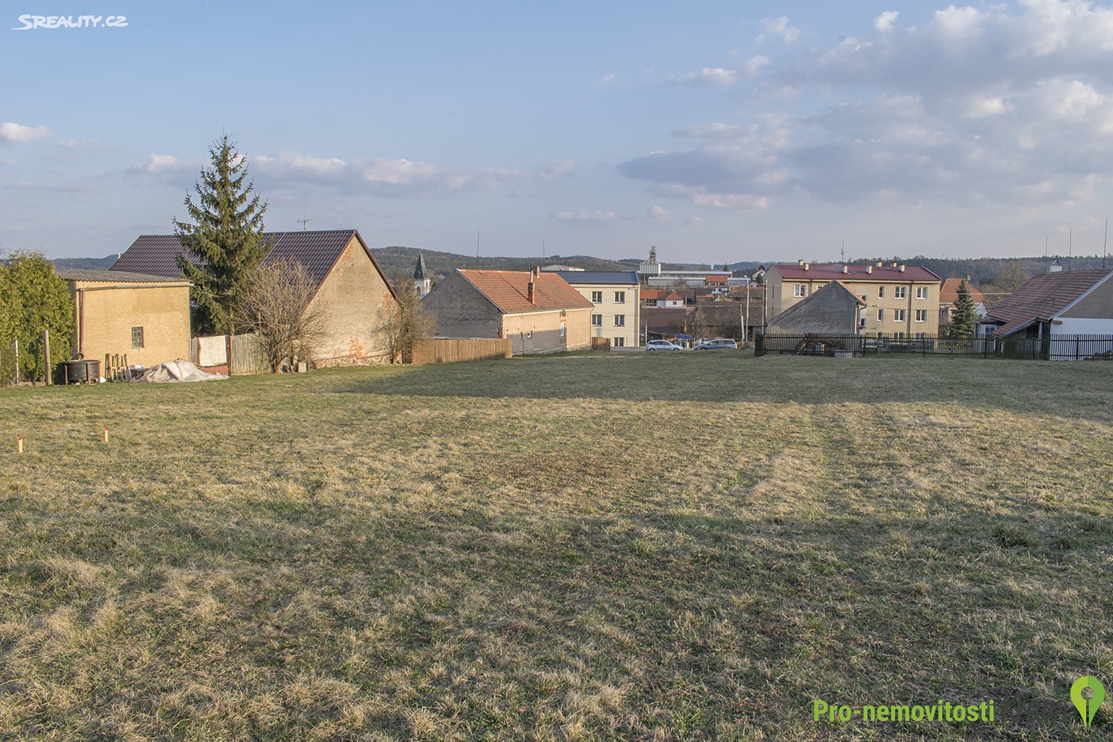 Prodej  stavebního pozemku 1 200 m², Mlečice, okres Rokycany
