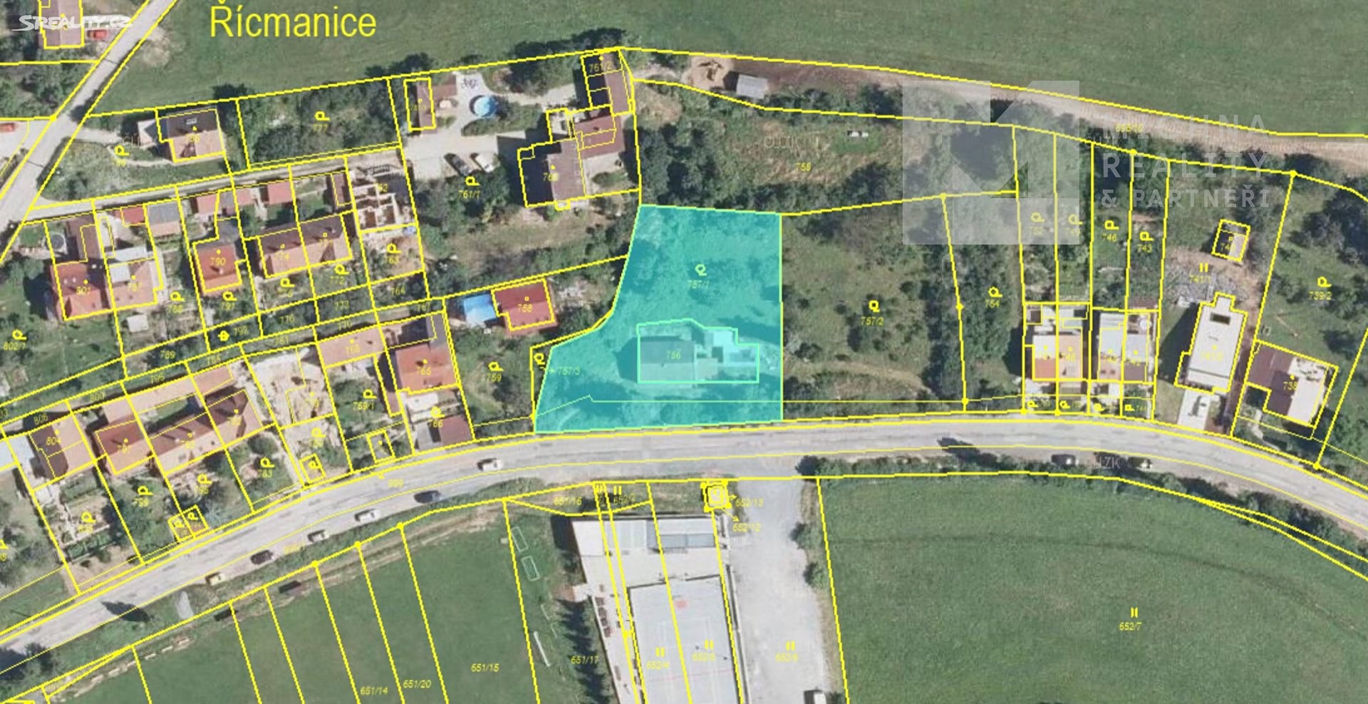 Prodej  stavebního pozemku 1 856 m², Řícmanice, okres Brno-venkov