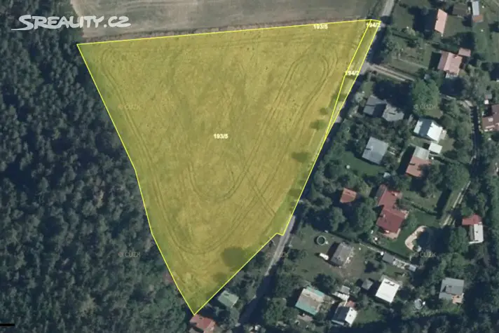 Prodej  pozemku 16 325 m², Bojanovice - Senešnice, okres Praha-západ