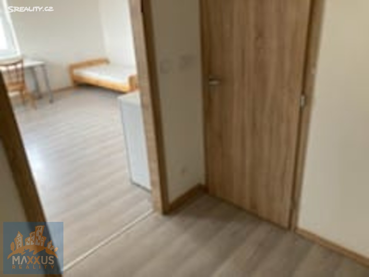 Pronájem bytu 1+kk 28 m², K Vechtru, Ptice