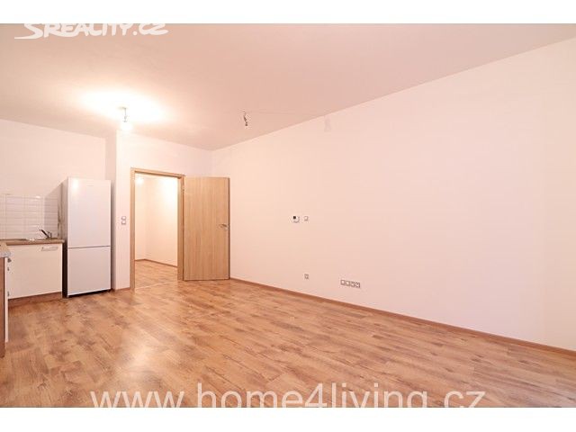 Pronájem bytu 2+kk 60 m², Ořechovská, Brno - Horní Heršpice
