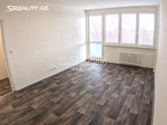 Pronájem bytu 1+1 37 m², Výškovická, Ostrava - Zábřeh