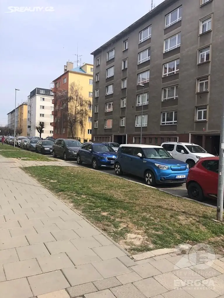 Pronájem bytu 3+1 80 m², Zeyerova, Olomouc - Hodolany
