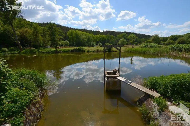 Pronájem  pozemku 3 200 m², Trojanův mlýn, Praha 6 - Suchdol