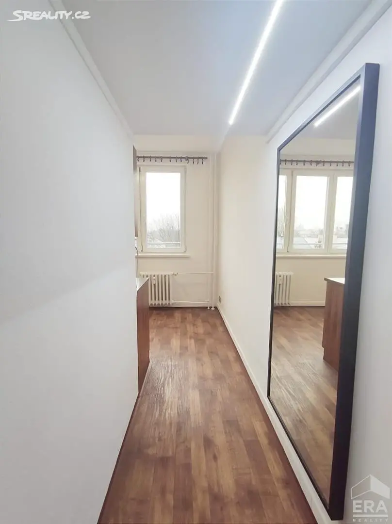 Prodej bytu 1+1 37 m², Výškovická, Ostrava - Zábřeh