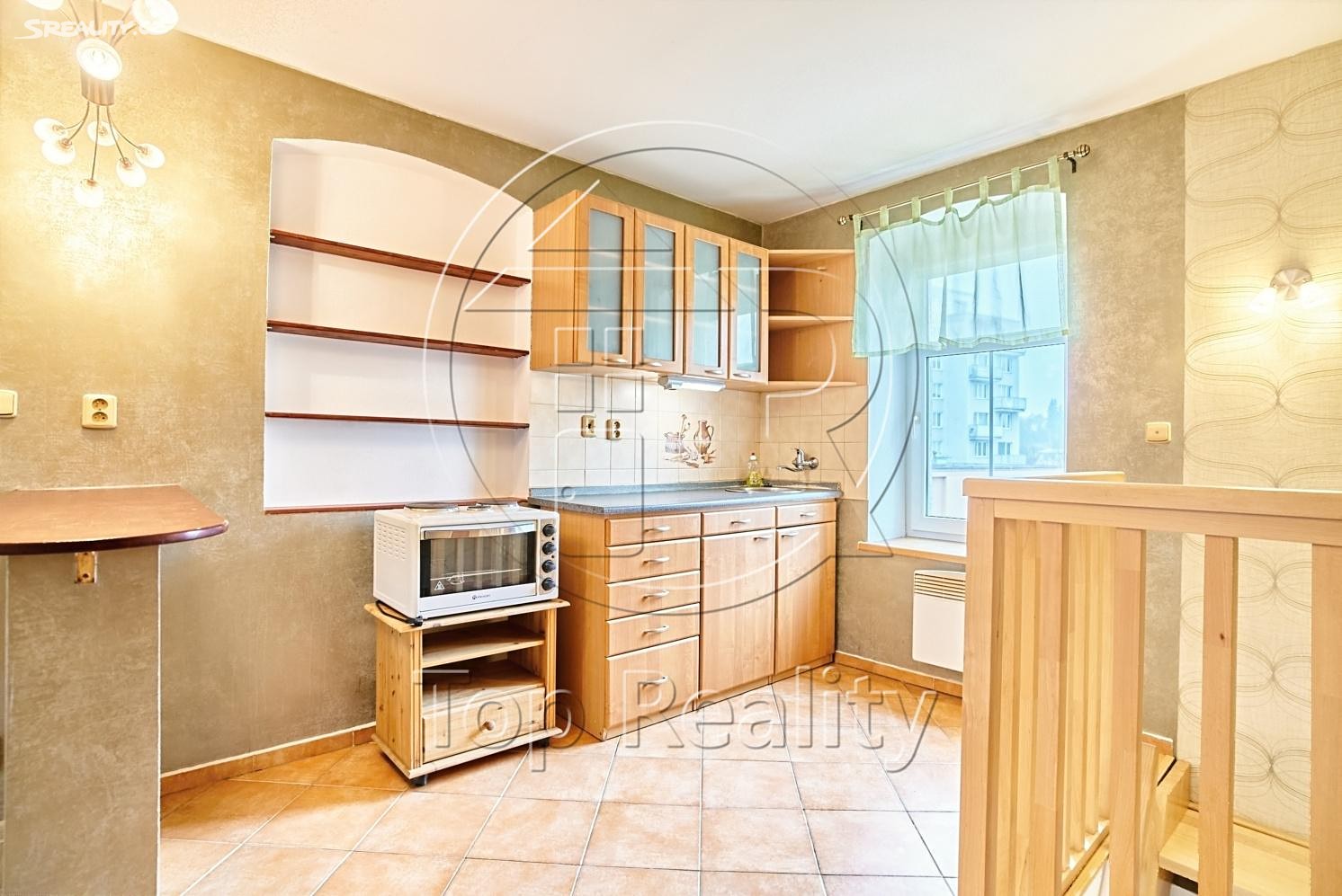 Prodej bytu 1+kk 37 m² (Mezonet), Stará Kysibelská, Karlovy Vary - Drahovice