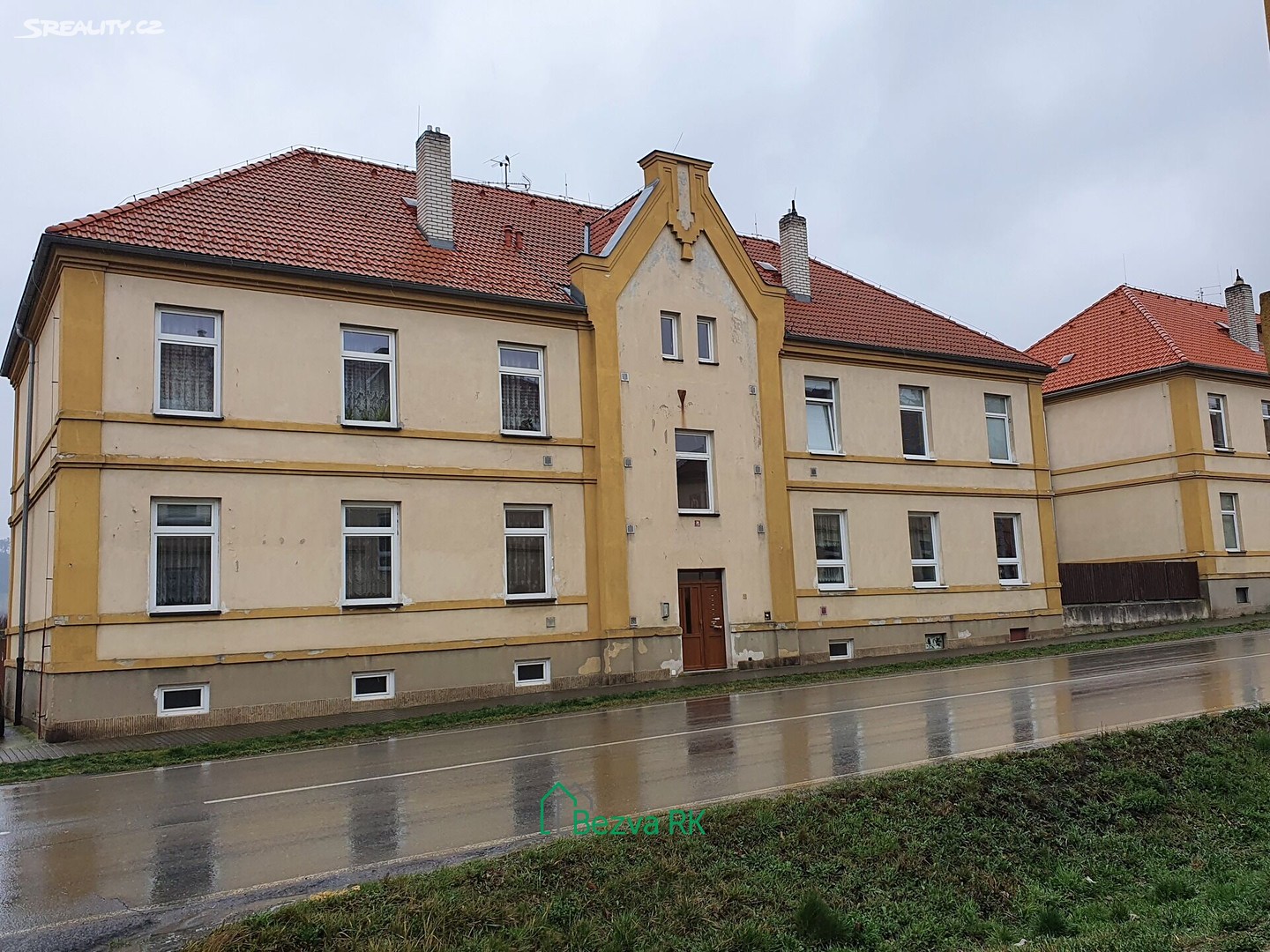Prodej bytu 1+kk 25 m², Plzeňská, Králův Dvůr - Počaply