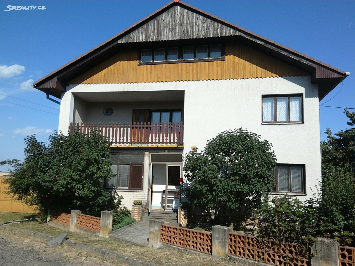 Prodej  rodinného domu 340 m², pozemek 6 211 m², Bohutice, okres Znojmo