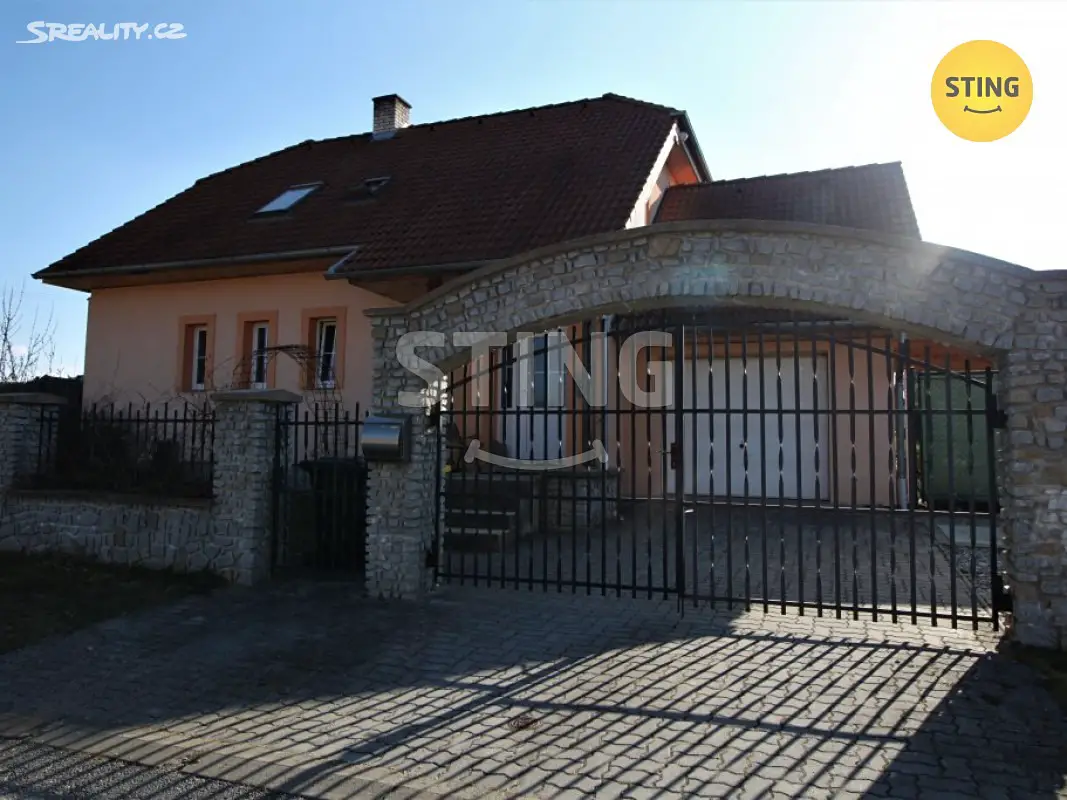 Prodej  rodinného domu 184 m², pozemek 997 m², Peč, okres Jindřichův Hradec