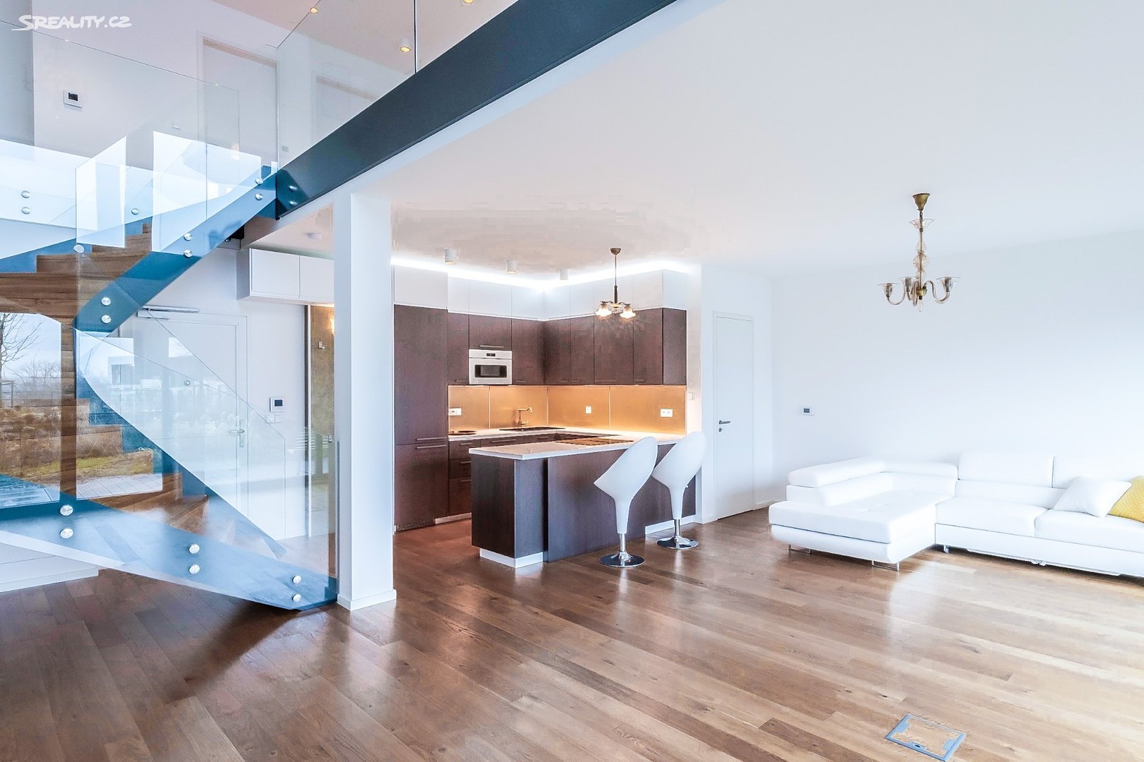 Pronájem bytu 4+1 159 m², Na pomezí, Praha 5 - Košíře