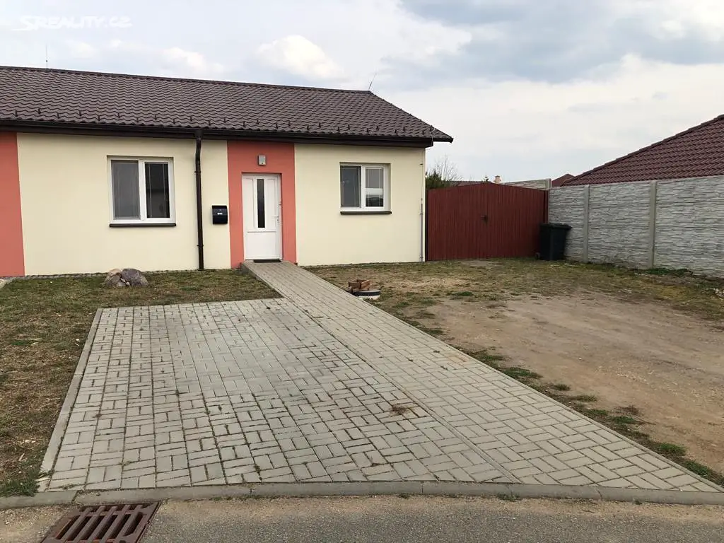 Prodej bytu 3+kk 73 m² (Loft), Muchova, Šanov