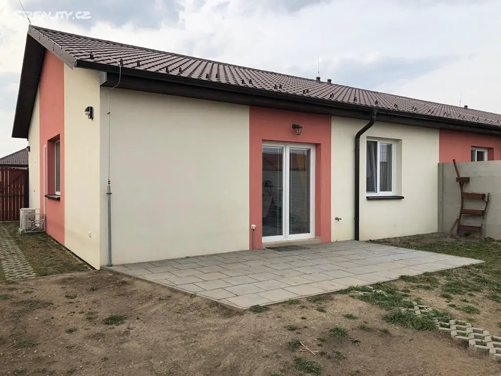 Prodej bytu 3+kk 73 m² (Loft), Muchova, Šanov