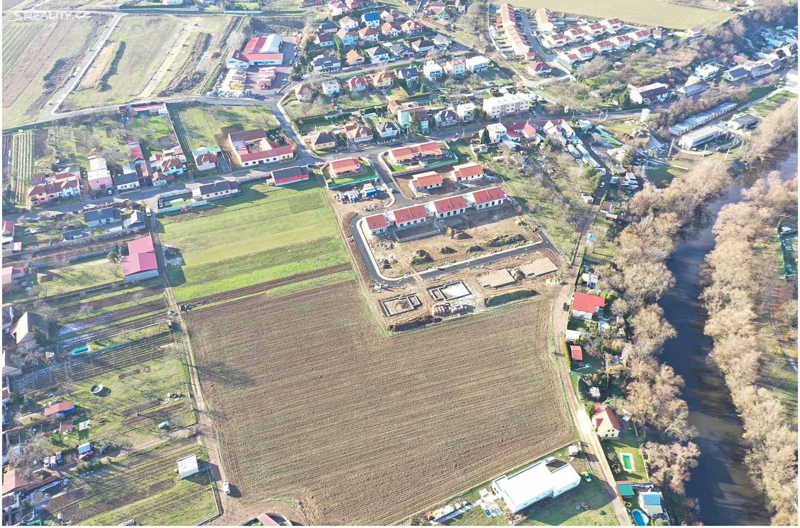 Prodej  stavebního pozemku 1 081 m², Nový Šaldorf-Sedlešovice, okres Znojmo