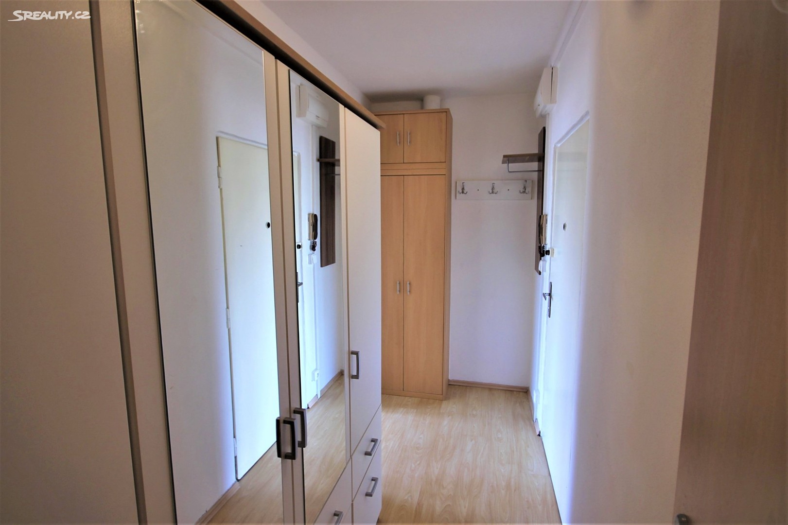 Pronájem bytu 1+1 41 m², Zálesí, Praha 4 - Krč