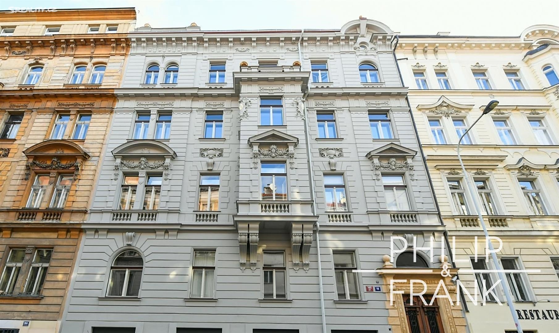 Pronájem bytu 2+kk 65 m², Za Poříčskou bránou, Praha 8 - Karlín