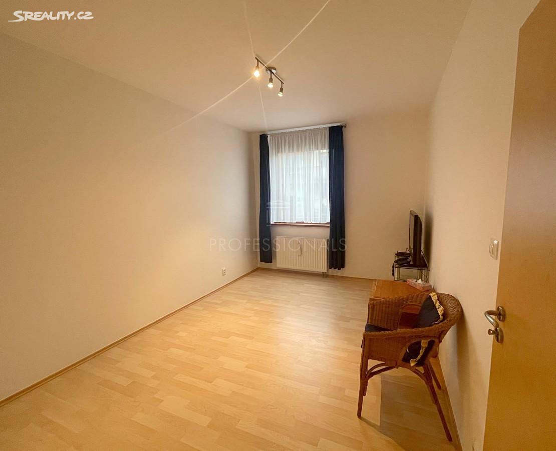 Pronájem bytu 2+kk 55 m², Na Císařce, Praha 5 - Smíchov
