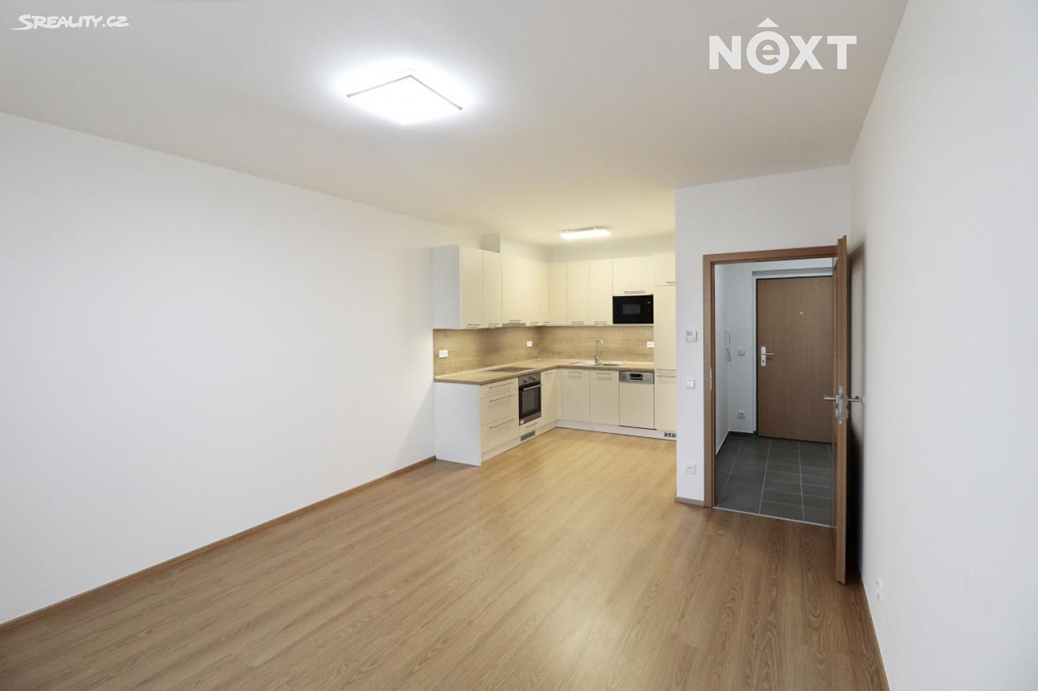 Pronájem bytu 2+kk 52 m², Příhodova, Chýně