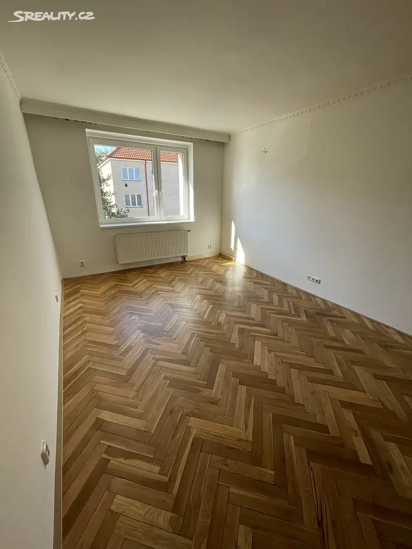 Prodej bytu 2+1 75 m², Ve struhách, Praha 6 - Bubeneč