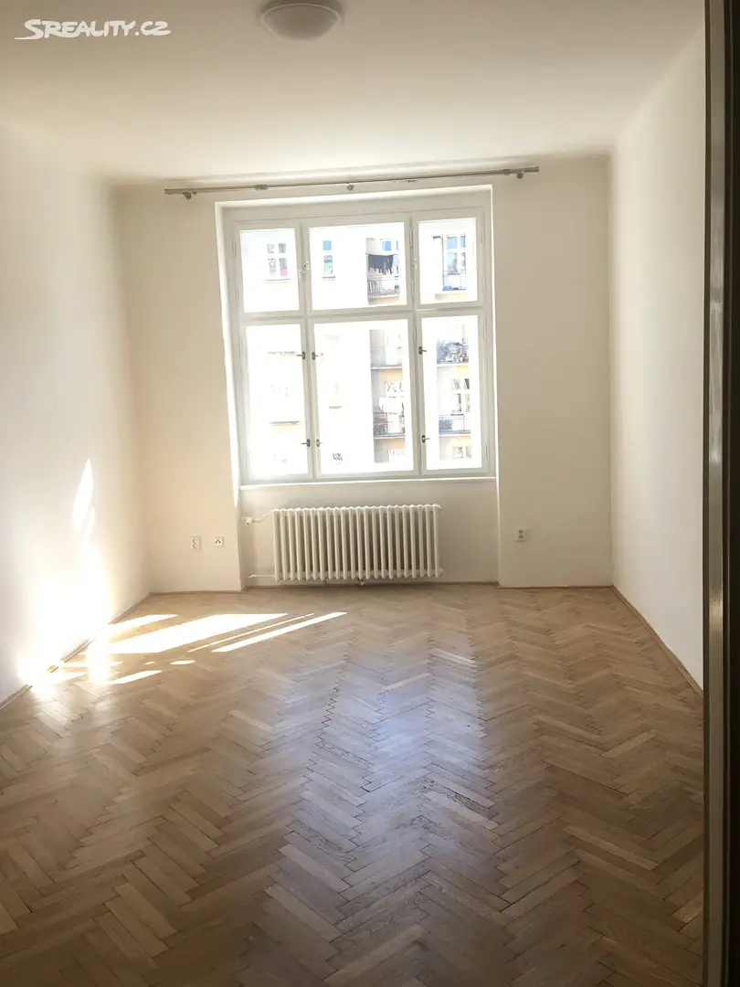 Pronájem bytu 2+1 97 m², Čs. armády, Praha - Bubeneč