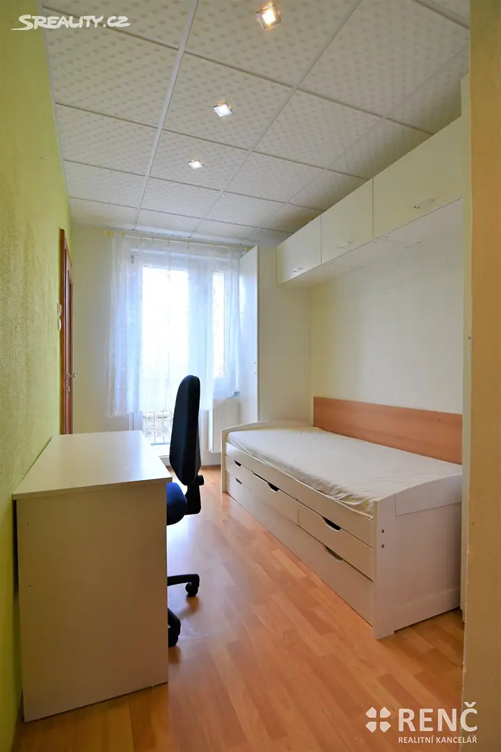 Pronájem bytu 3+kk 55 m², Churého, Brno - Černovice
