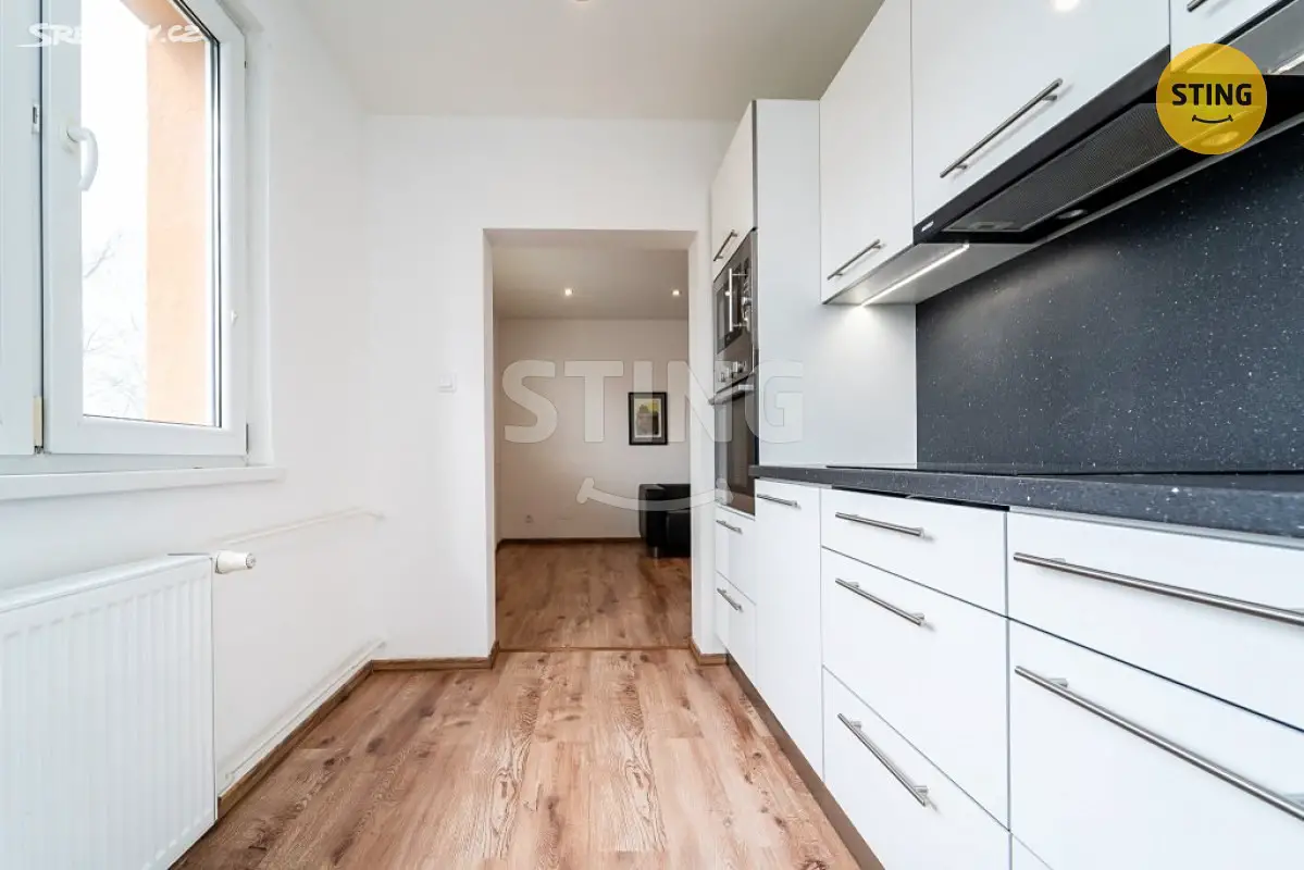 Prodej bytu 2+1 53 m², Příčná, Ostrava - Poruba